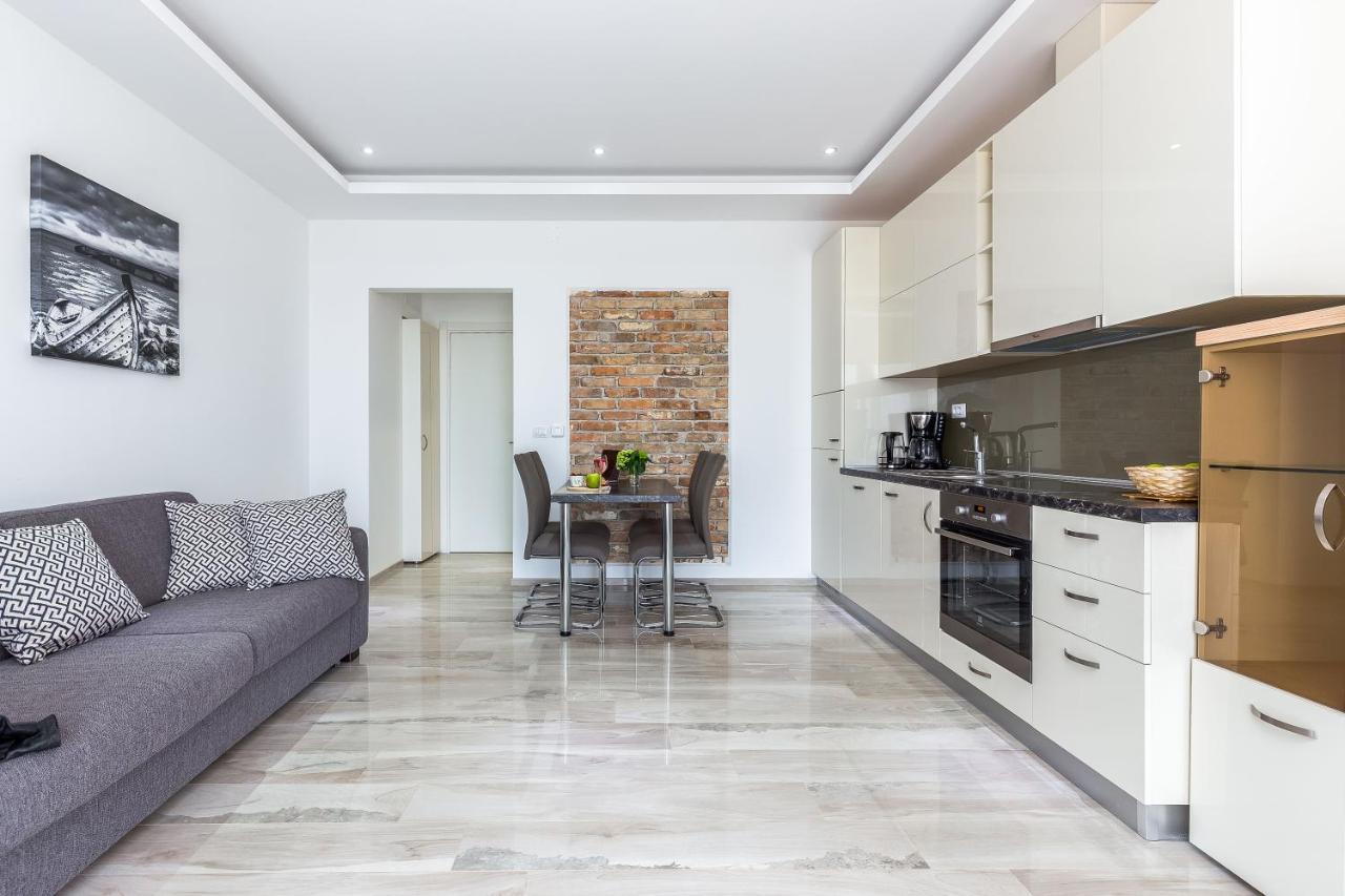 Luxury Apartments Kostrena With Pool 2 Buitenkant foto