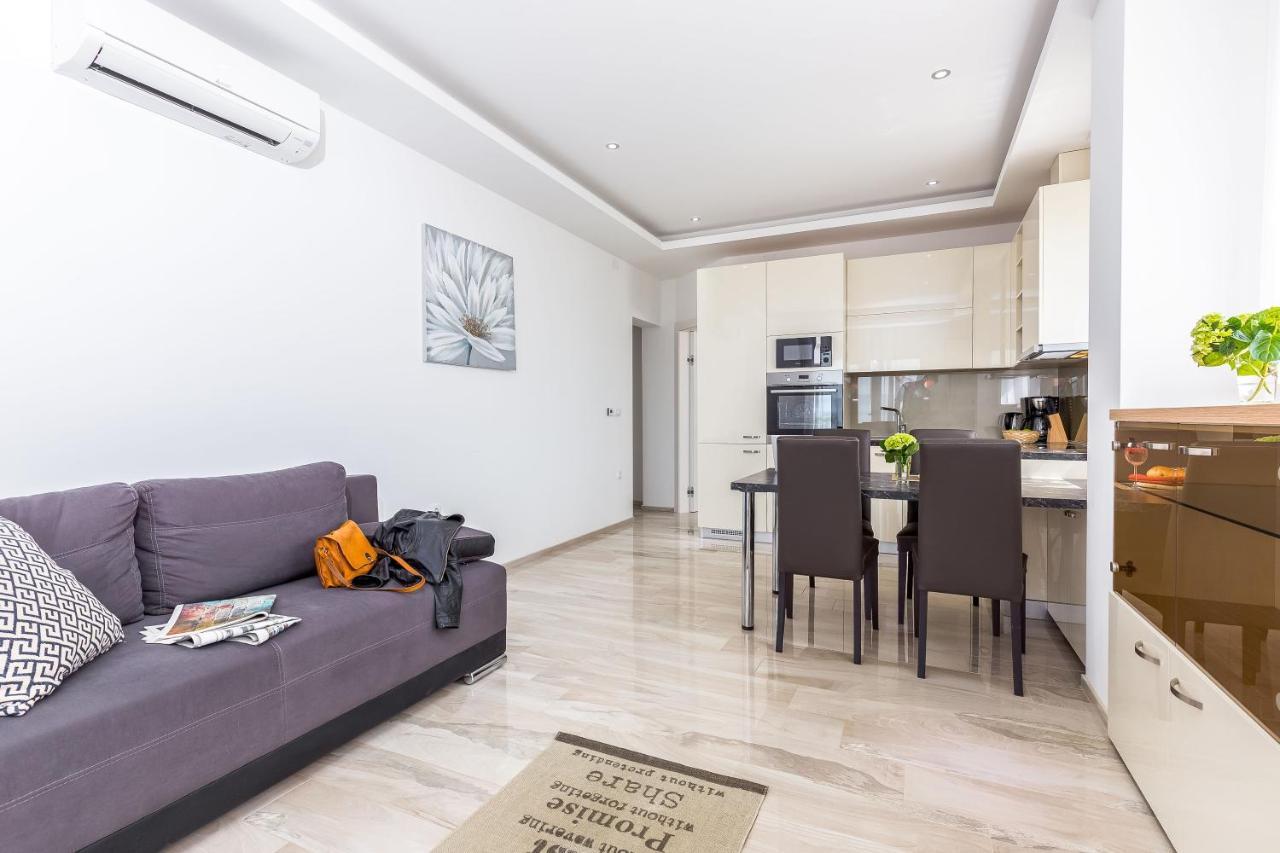 Luxury Apartments Kostrena With Pool 2 Buitenkant foto