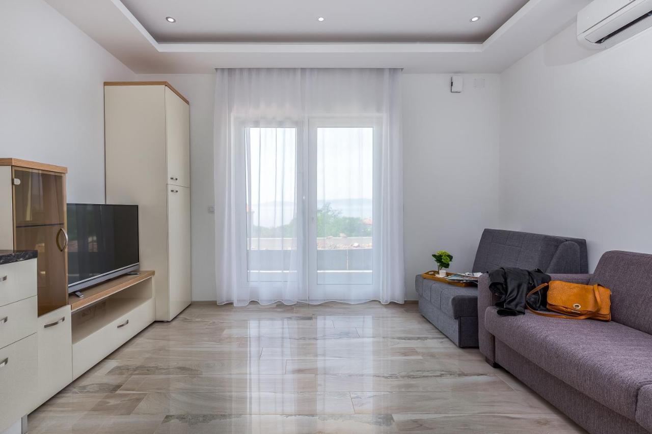 Luxury Apartments Kostrena With Pool 2 Buitenkant foto