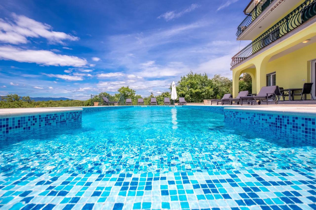 Luxury Apartments Kostrena With Pool 2 Buitenkant foto
