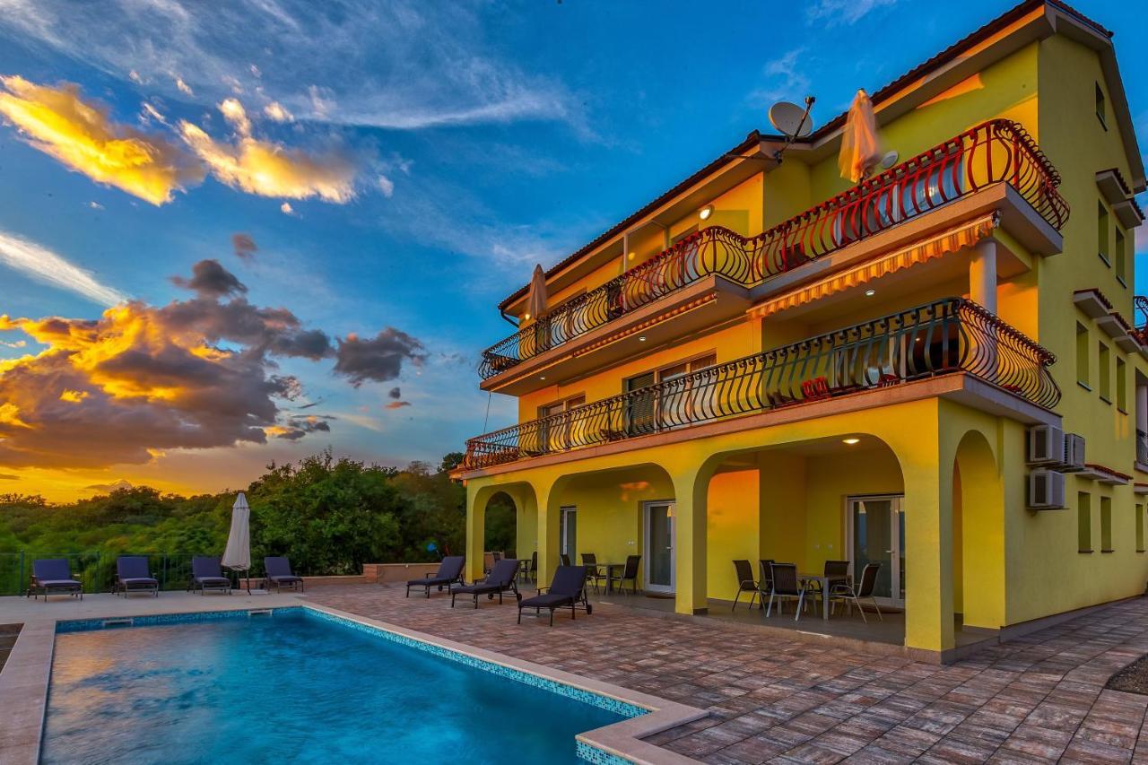 Luxury Apartments Kostrena With Pool 2 Buitenkant foto