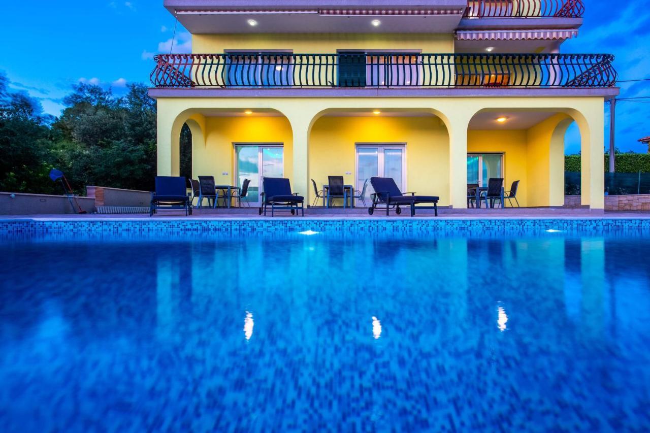 Luxury Apartments Kostrena With Pool 2 Buitenkant foto